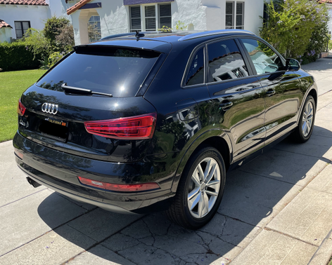 Photo 5 of 14 of 2018 Audi Q3 2.0T Premium